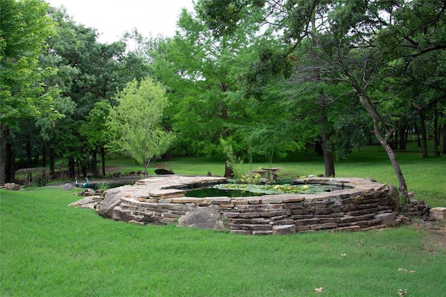 4600 Clipper Xing, Edmond, OK 73013 - view of green lawn