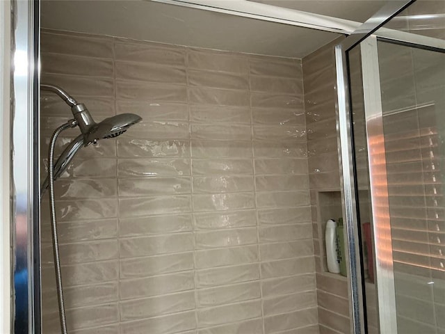 22 W Shore Dr, Arcadia, OK 73007 - bathroom with a shower stall
