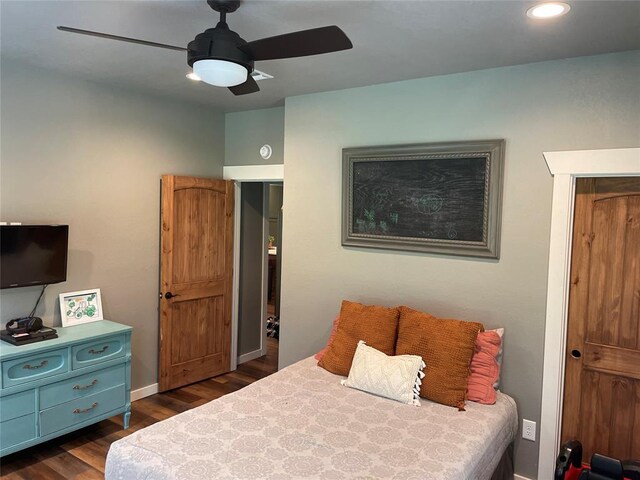 bedroom with ceiling fan, baseboards, dark wood-type flooring, and recessed lighting