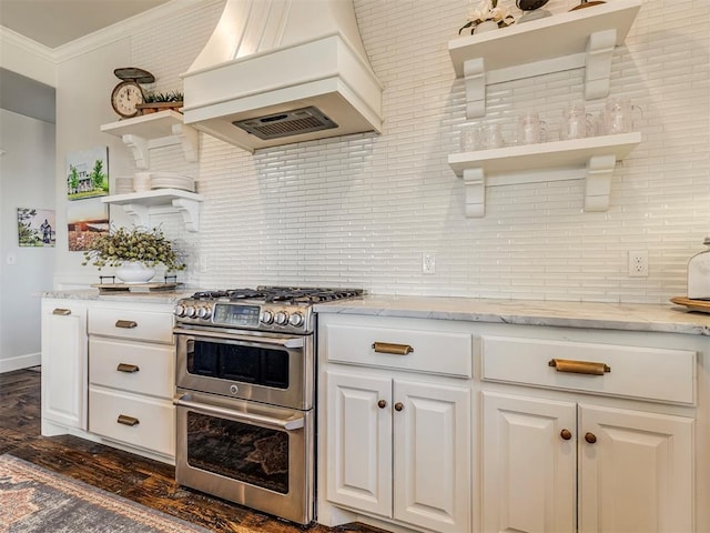 39 Boulevard, Carlton Landing, OK 74432 - kitchen featuring crown molding, open shelves, backsplash, double oven range, and premium range hood