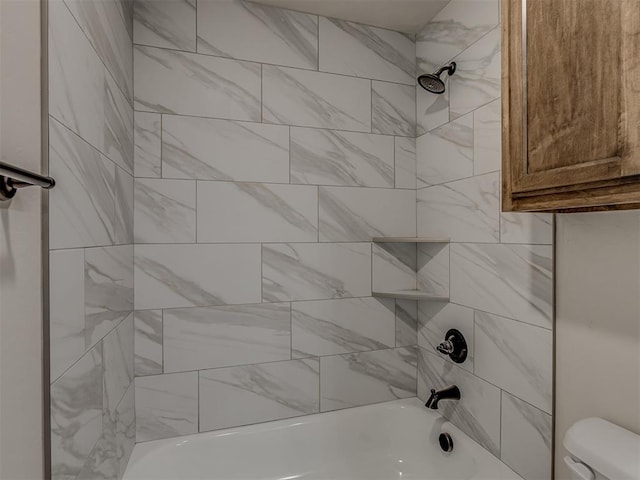 10124 Gentry Xing, Oklahoma City, OK 73169 - full bath with toilet and bathing tub / shower combination