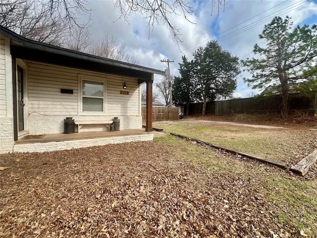 exterior space featuring fence