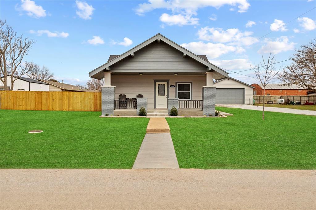 106 N Dewey St, Corn, OK 73024 - photo 1