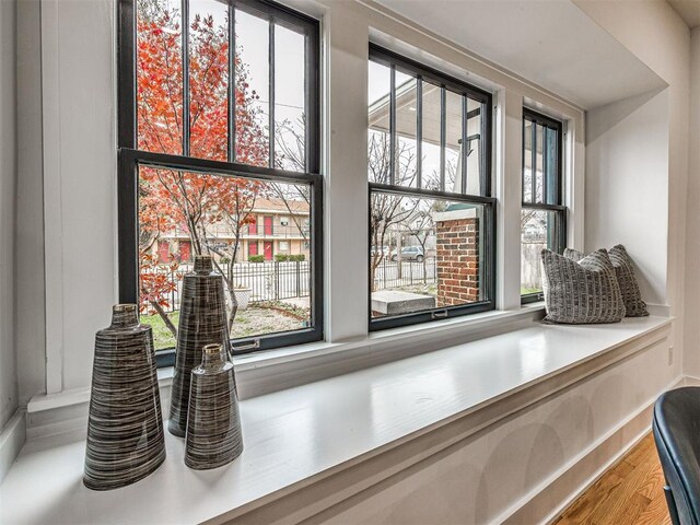 2215 N Shartel Ave, Oklahoma City, OK 73103 - photo 12