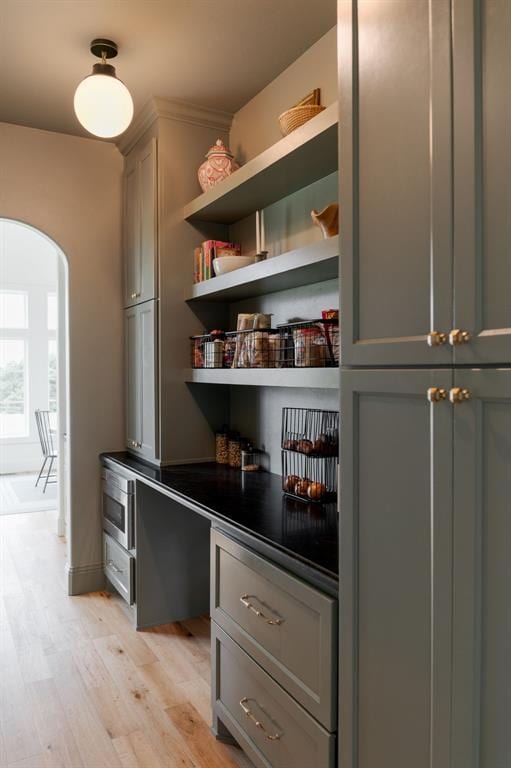 2909 High View Dr, Arcadia, OK 73007 - view of pantry