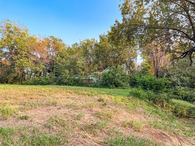 514 N 1st St, Guthrie, OK 73044