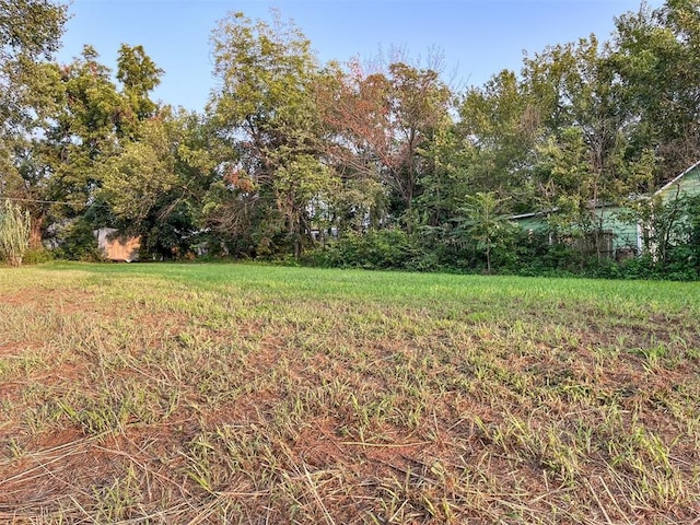 514 N 1st St, Guthrie, OK 73044