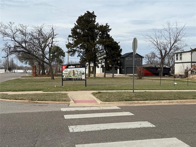 737 W Main St, Edmond, OK 73003
