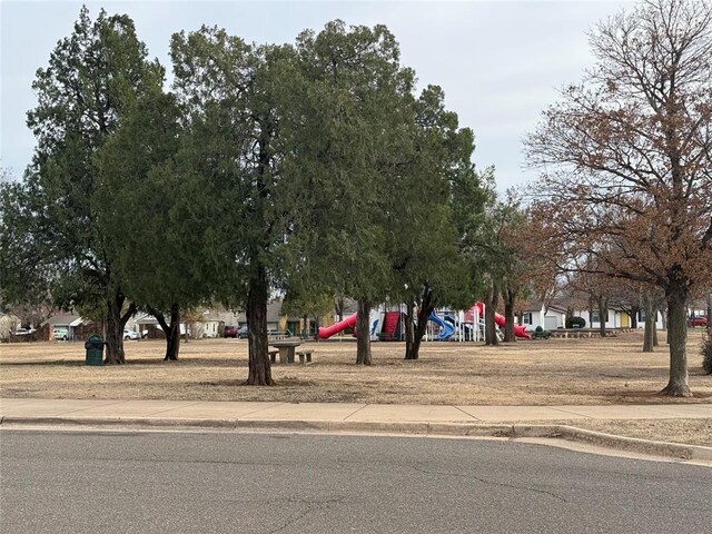 737 W Main St, Edmond, OK 73003