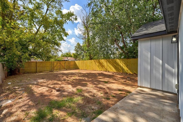 view of yard featuring a fenced backyard