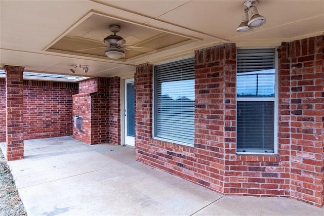 view of patio with a ceiling fan