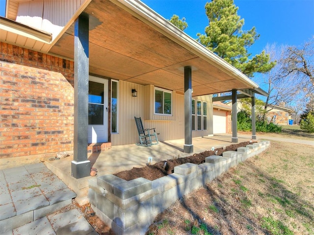 view of patio / terrace with covered porch