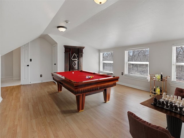 recreation room with light wood-style floors, vaulted ceiling, billiards, and baseboards