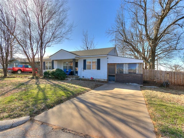 420 W Lincoln St, Purcell, OK 73080 - photo 9