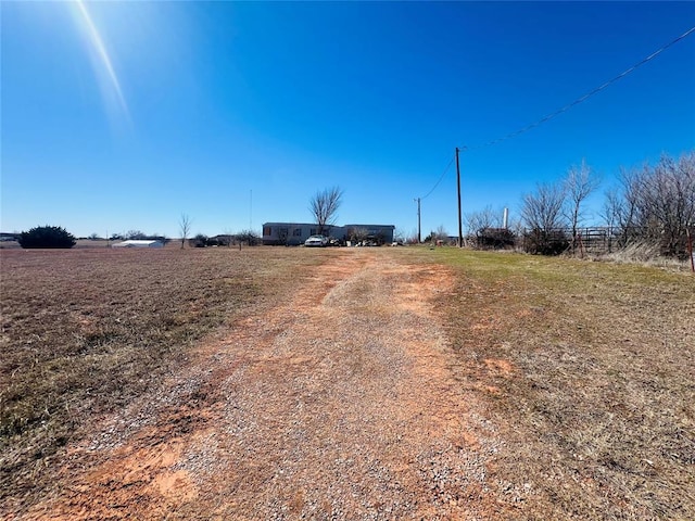 Listing photo 2 for N 2200 Road, Clinton OK 73601