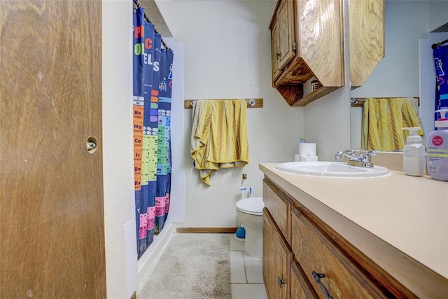 bathroom featuring vanity, curtained shower, toilet, and baseboards