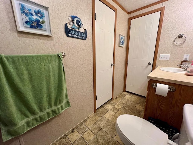 13132 Bluebird Ln, Kingston, OK 73439 - bathroom with toilet and vanity