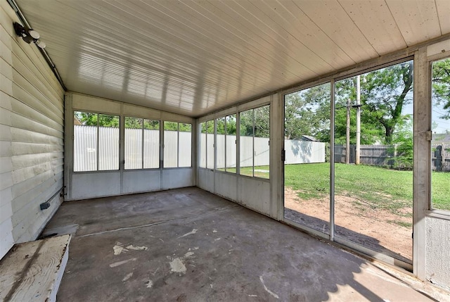 2625 SW 46th St, Oklahoma City, OK 73119 - unfurnished sunroom with lofted ceiling
