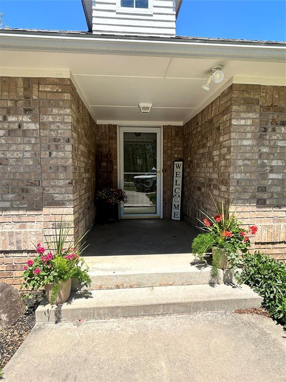 307 Bowling Dr, Pauls Valley, OK 73075 - photo 2