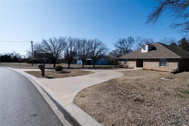 307 Bowling Dr, Pauls Valley, OK 73075 - photo 3