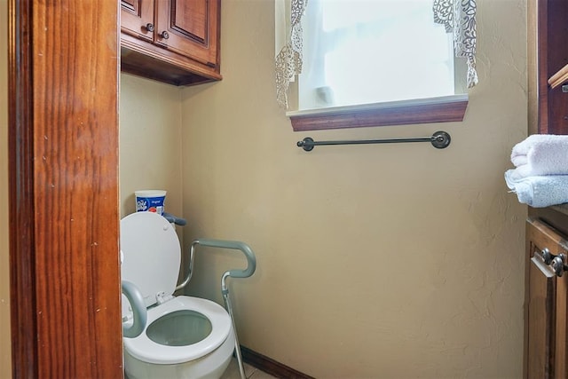 12611 N County Road 3232nd Rd, Paoli, OK 73074 - bathroom with toilet
