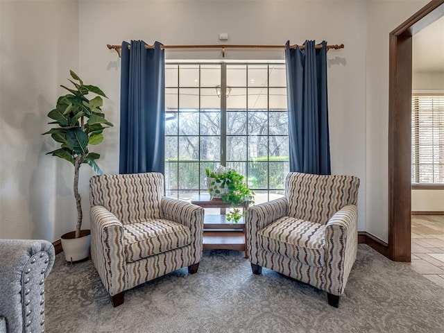 sitting room with baseboards