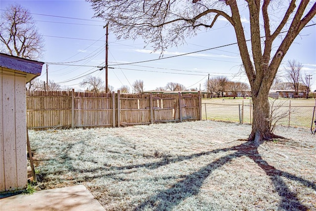 view of yard featuring fence