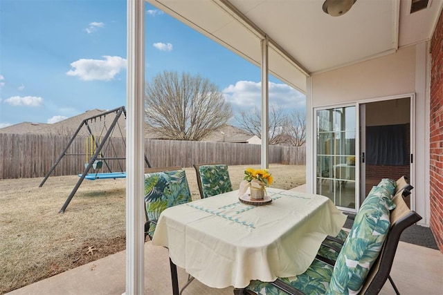 sunroom featuring visible vents