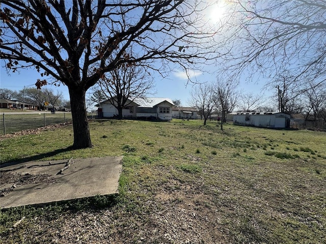 view of yard featuring fence