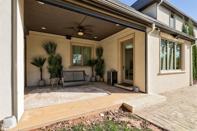 view of patio featuring a ceiling fan