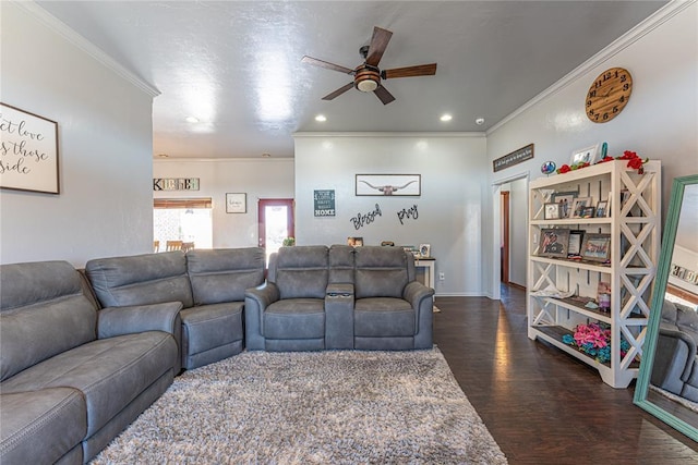 living room featuring recessed lighting, ceiling fan, dark wood-style flooring, and ornamental molding