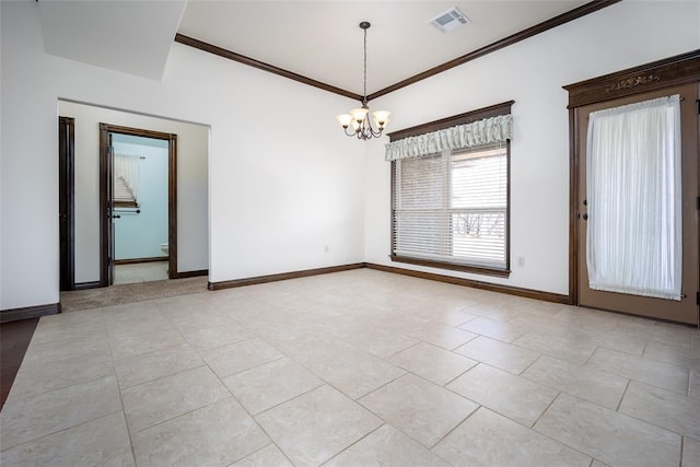 empty room with visible vents, baseboards, a notable chandelier, and ornamental molding