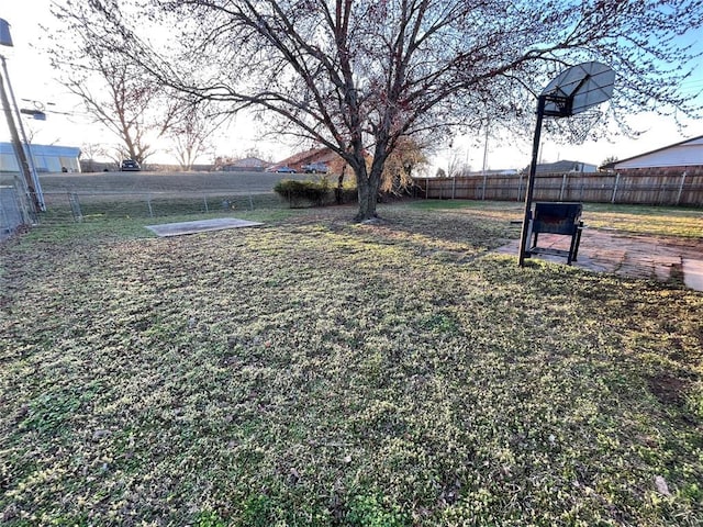 view of yard featuring fence