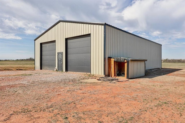 view of detached garage