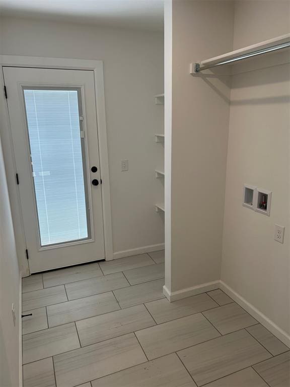 2948 NW 196th Pl, Edmond, OK 73012 - laundry room featuring washer hookup and baseboards