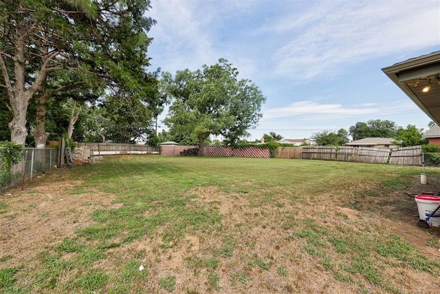 4801 Del Crest Dr, Del City, OK 73115 - view of fenced backyard