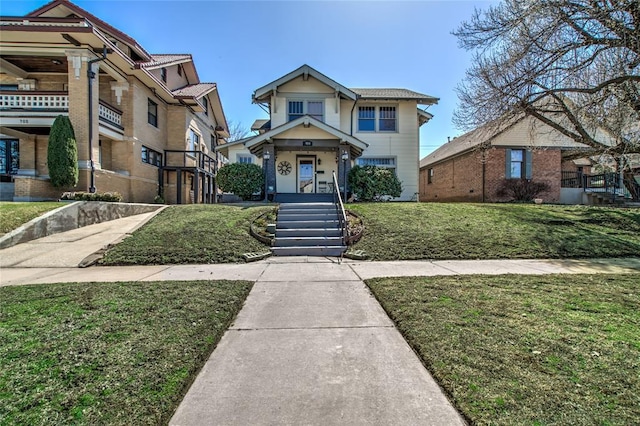 view of front of house with a front yard