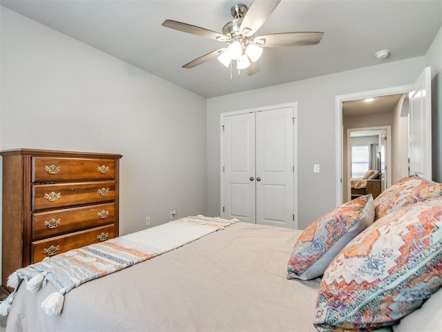 bedroom featuring a closet and ceiling fan