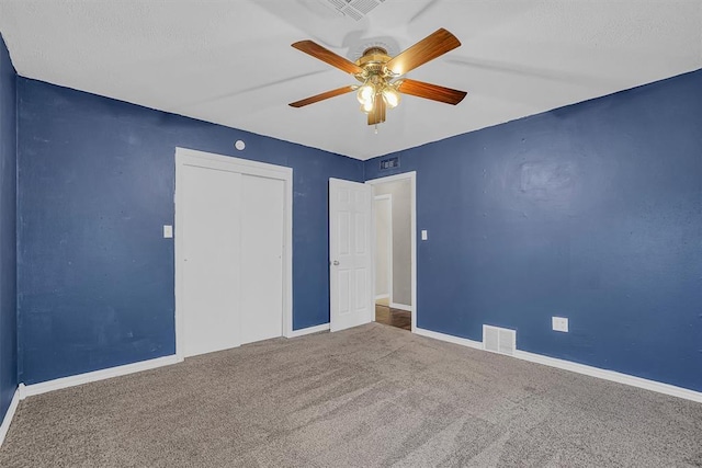 1724 N Lee St, Altus, OK 73521 - carpeted empty room featuring visible vents, baseboards, and ceiling fan