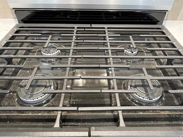 details with gas range