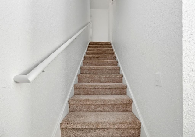 3833 Ives Way, Norman, OK 73072 - stairway featuring a textured wall