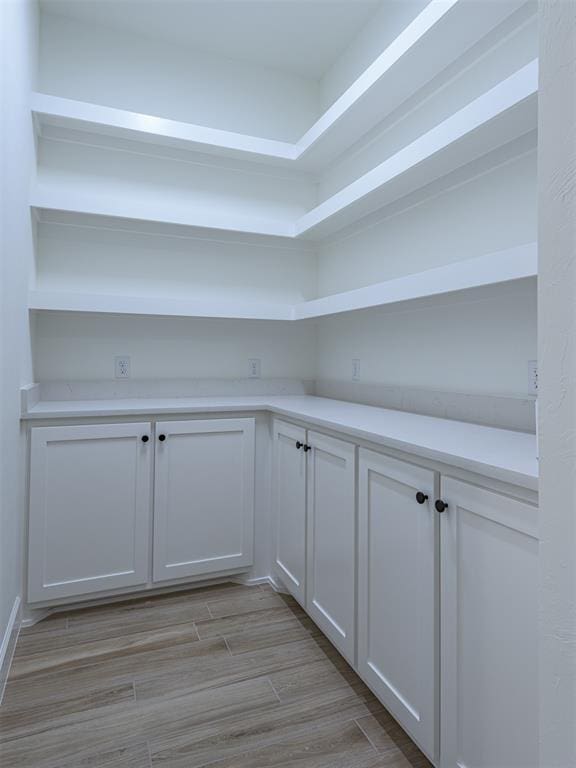 2292 NW 34th St, Newcastle, OK 73065 - view of pantry