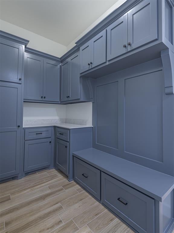 2292 NW 34th St, Newcastle, OK 73065 - mudroom with light wood finished floors