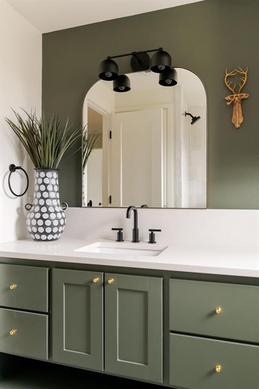 10912 Willow Grove Rd, Oklahoma City, OK 73120 - bathroom featuring vanity