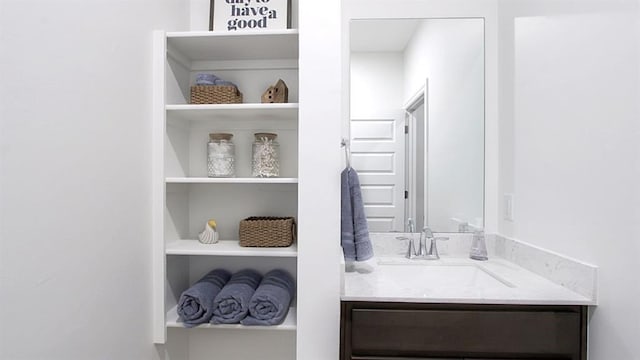 5412 Windstone Ln, Norman, OK 73072 - bathroom with vanity and built in features