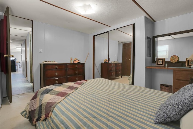 9872 N 2121st Pl, Butler, OK 73625 - bedroom with concrete floors and a closet
