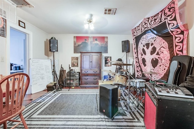 1011 NW 31st St, Oklahoma City, OK 73118 - office space featuring visible vents and ornamental molding
