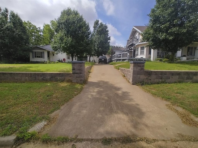 2005 E Cherokee Ave, Enid, OK 73701 - view of road
