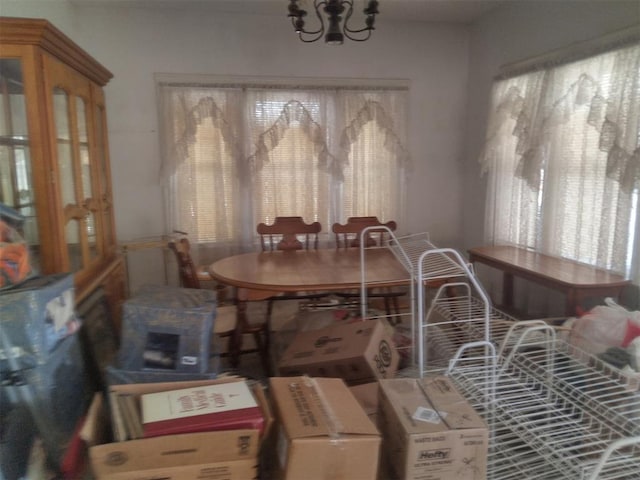 2005 E Cherokee Ave, Enid, OK 73701 - dining space featuring a chandelier