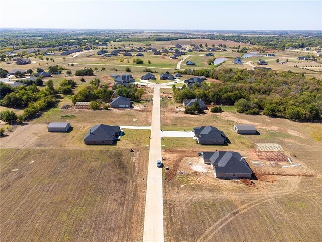 9070 Oak Tree Cir, Edmond, OK 73025 - birds eye view of property featuring a rural view
